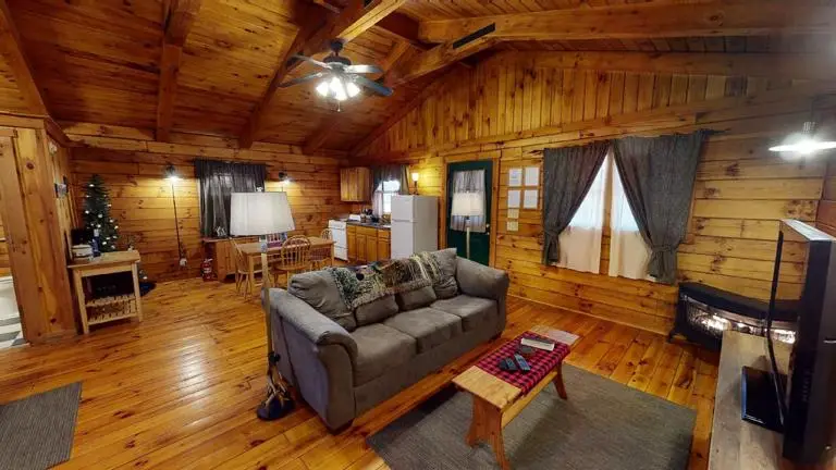 Heart of the Country Cabin